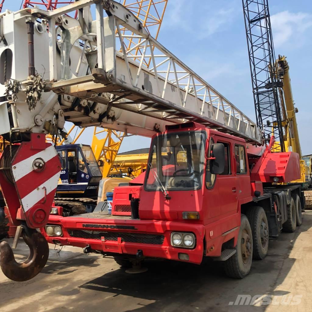 Tadano TG 500 E All terrain cranes