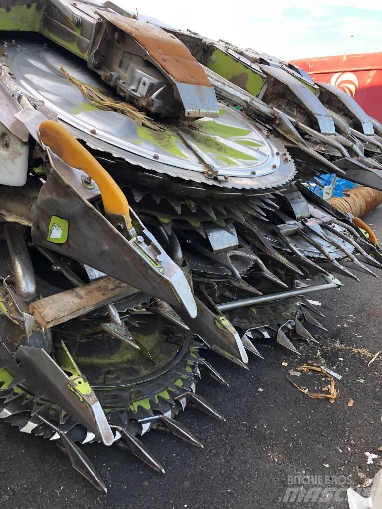 CLAAS Orbis 900 Self-propelled foragers