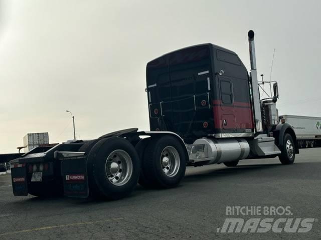 Kenworth W 900 B Tractor Units