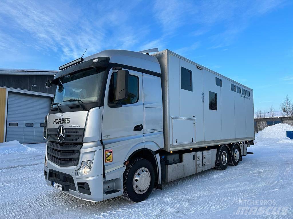 Mercedes-Benz Actros Animal transport trucks