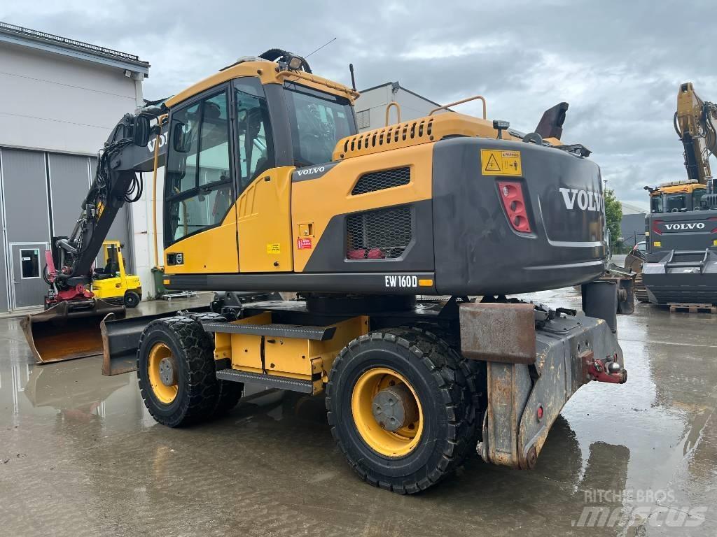 Volvo EW160D Wheeled excavators