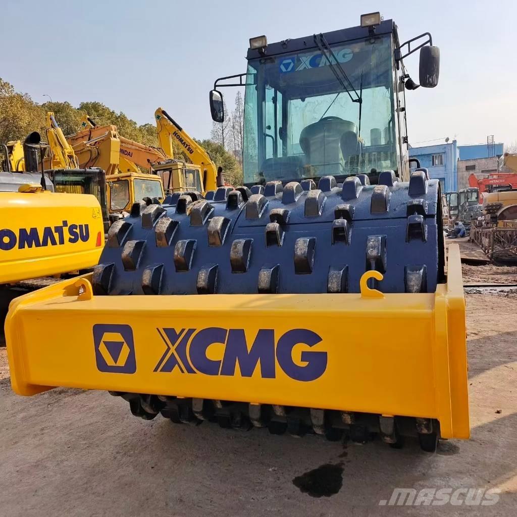 XCMG XS 223 J Single drum rollers