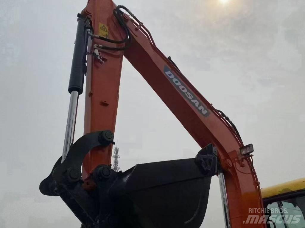 Doosan DX 60 Crawler excavators