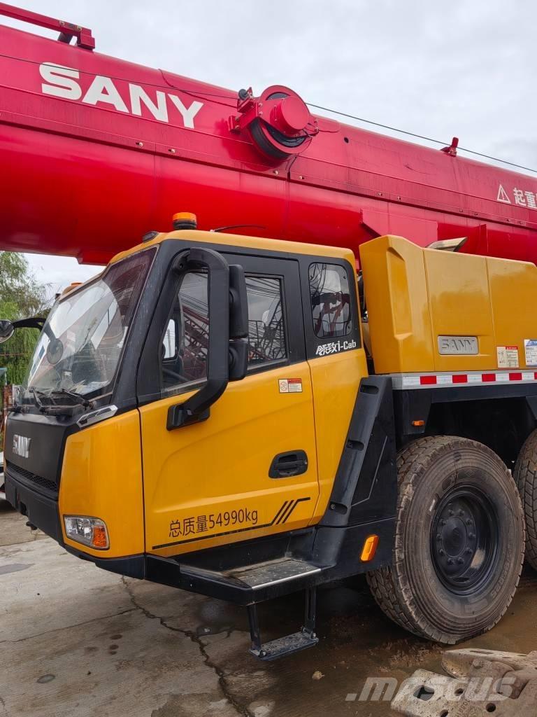 Sany SAC1600C8 All terrain cranes