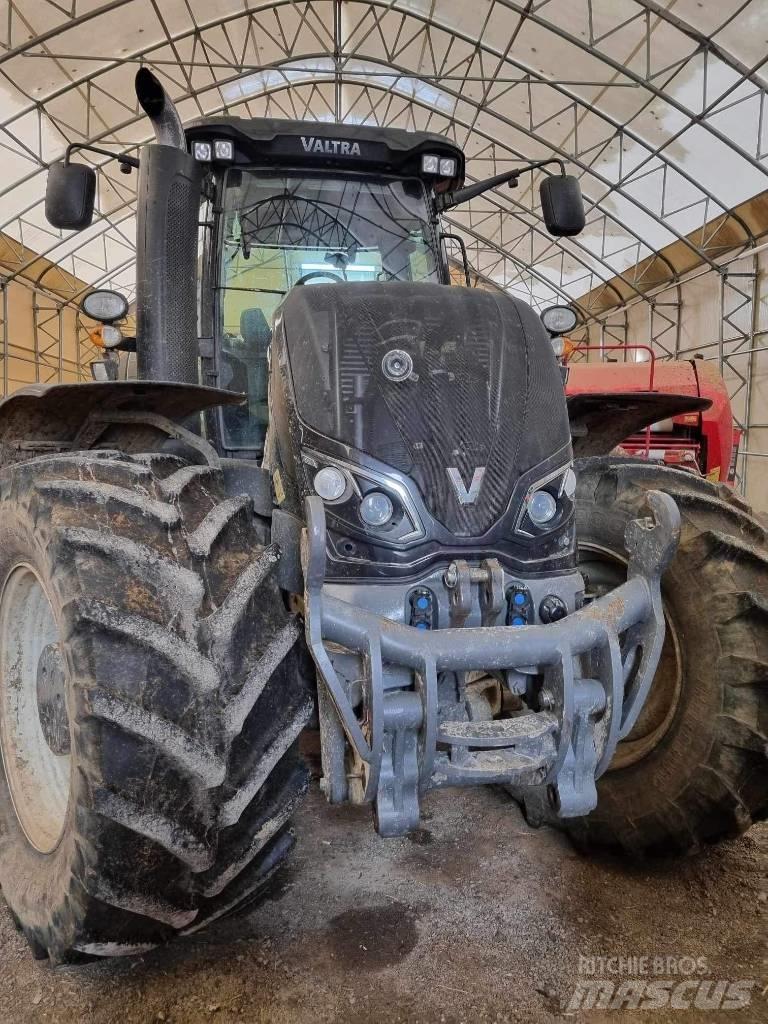 Valtra S 374 Tractors
