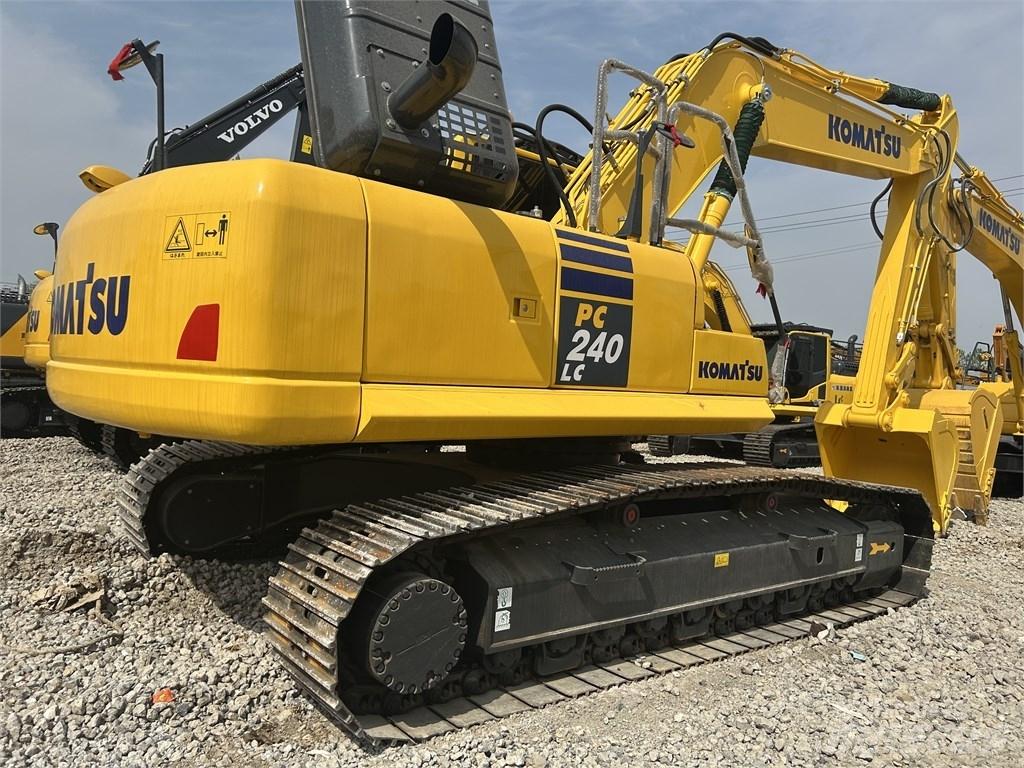 Komatsu PC 240 LC Crawler excavators