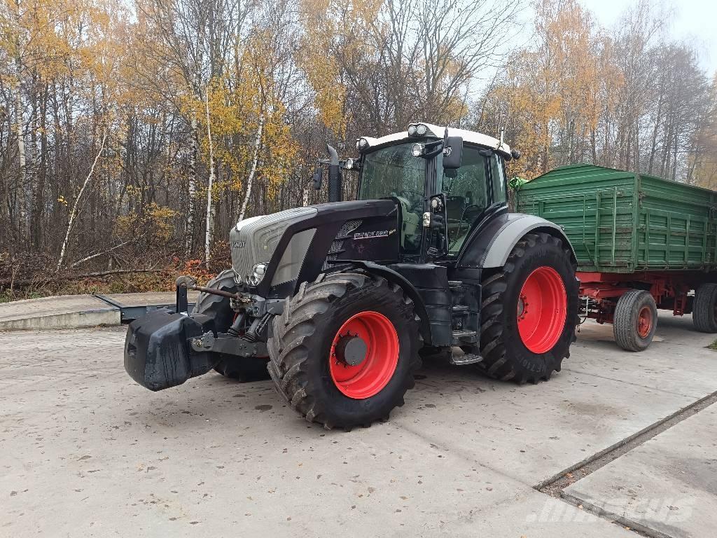 Fendt 828 Vario Tractors