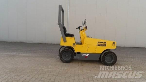 Sakai TS 160 Pneumatic tired rollers