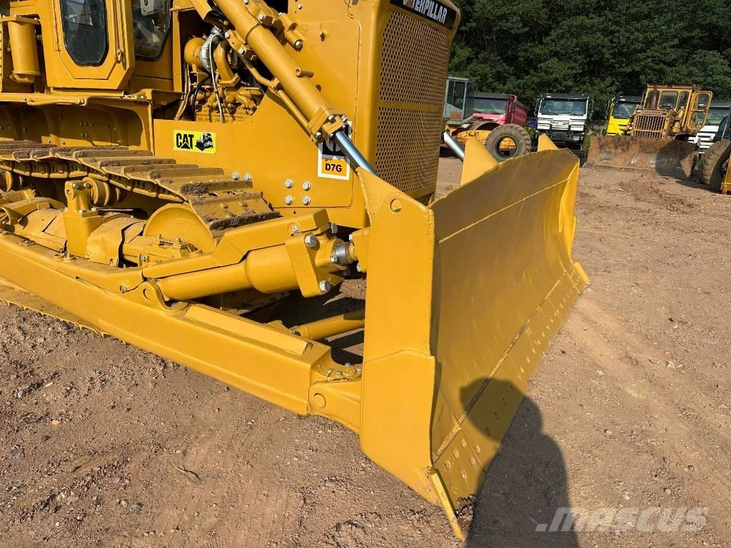 CAT D7G Crawler dozers