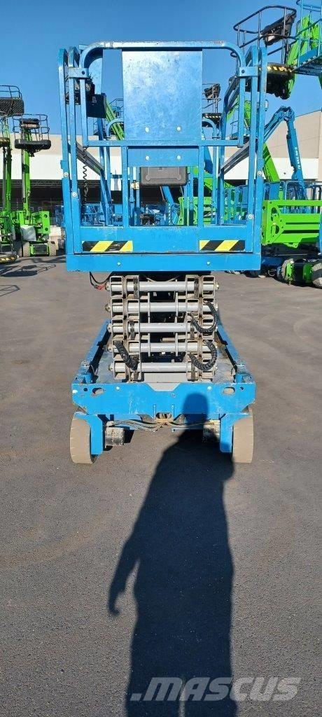 GENIE GS4047 Scissor lifts