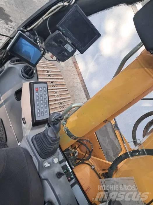 Liebherr R 926 LC Crawler excavators