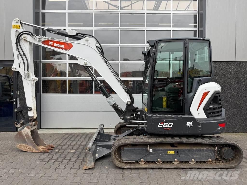 Bobcat E60 | A/C Mini excavators < 7t (Mini diggers)