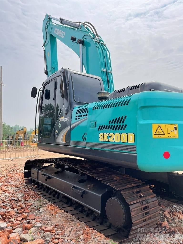 Kobelco 200 Crawler excavators