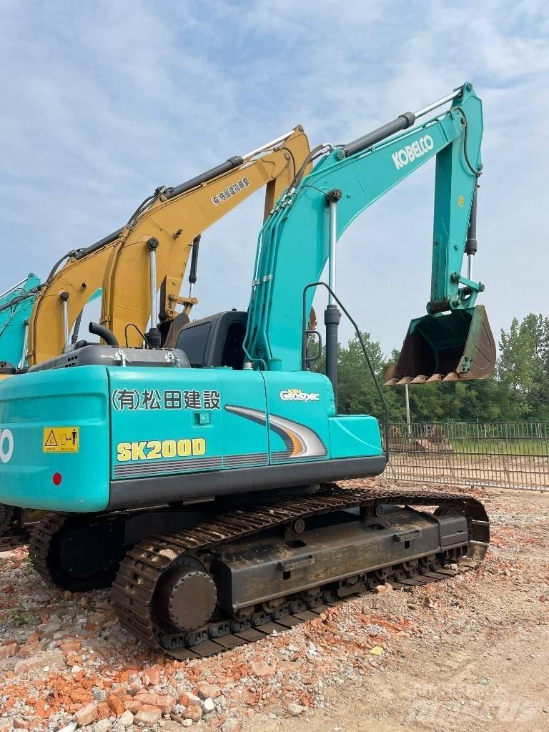 Kobelco 200 Crawler excavators