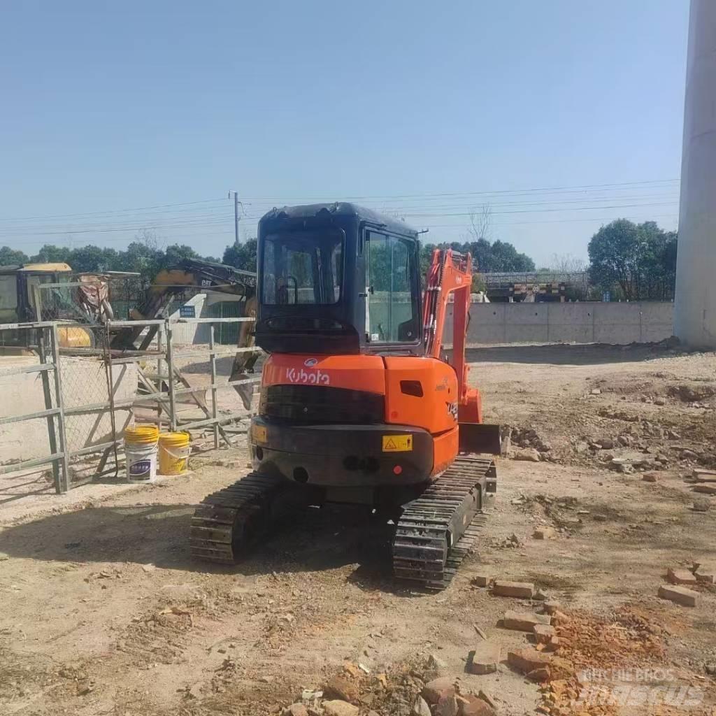 Kubota U 27 Mini excavators < 7t (Mini diggers)