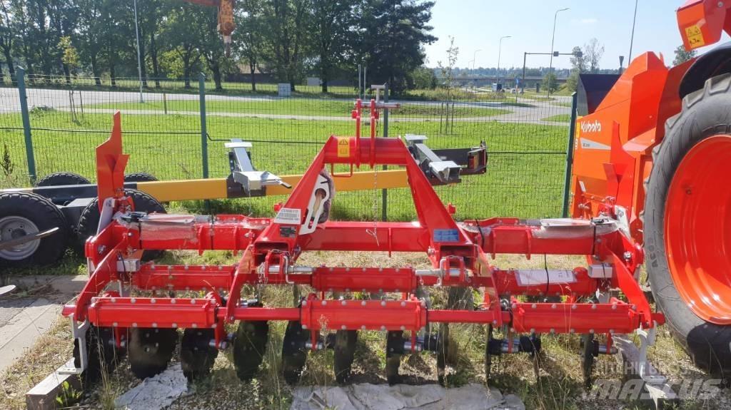 Pöttinger FOX300D Row crop cultivators