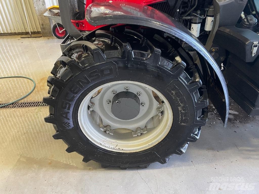 Massey Ferguson 5713 Tractors
