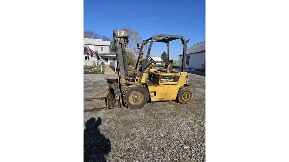 CAT V 40 E Forklift trucks - others