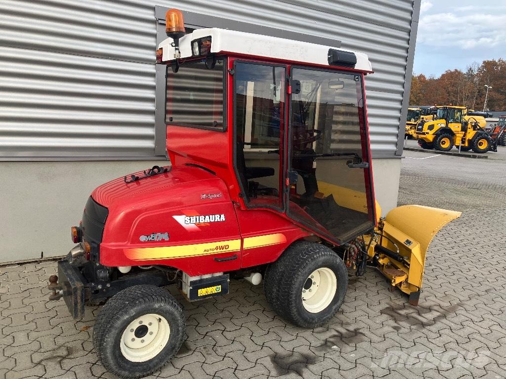 Shibaura CM 374 Utility machines