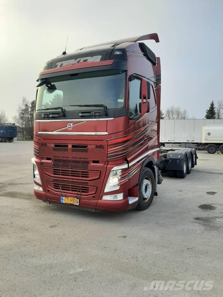 Volvo FH 13 Chassis Cab trucks