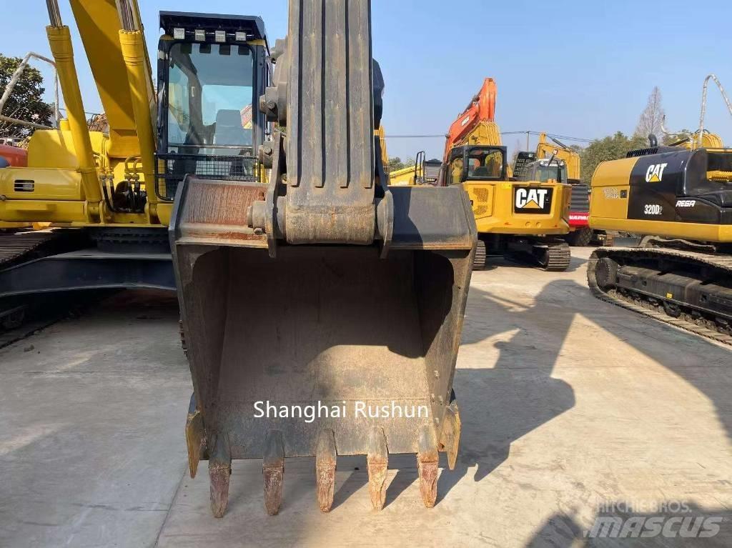 Volvo EC 220 Crawler excavators
