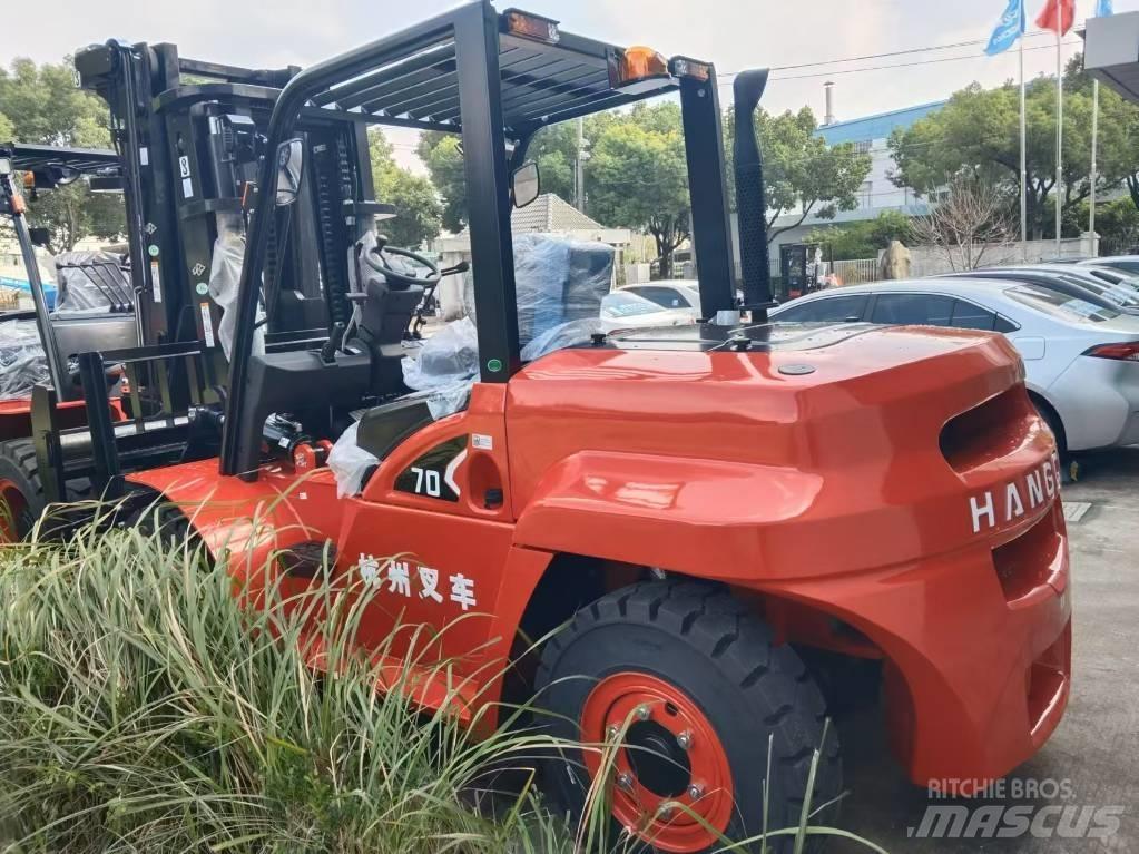 Hangcha CPCD 70 Diesel trucks