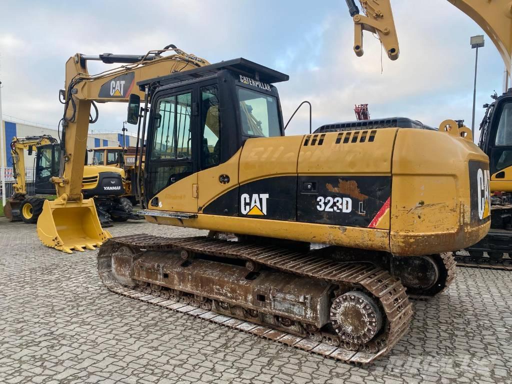 CAT 323D NVT Crawler excavators