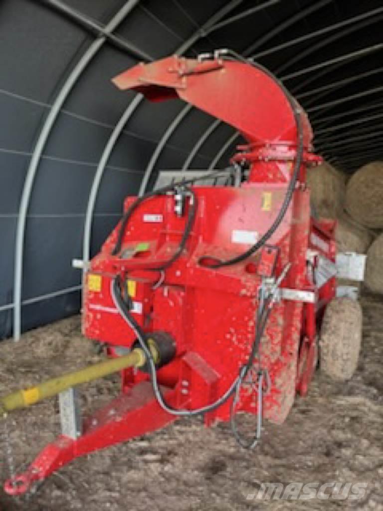 Silofarmer P 280 Bale shredders, cutters and unrollers