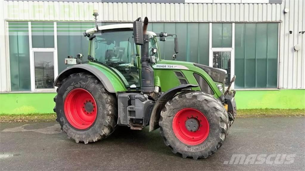 Fendt 724 vario s4 Tractors