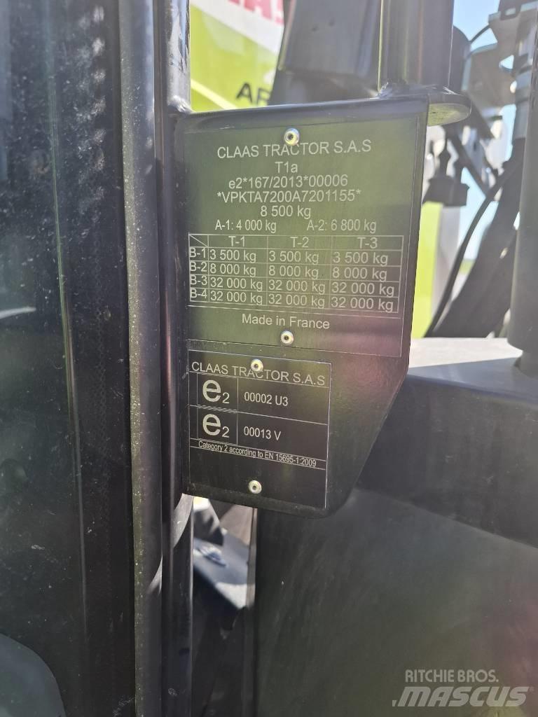 CLAAS Arion 420 Tractors