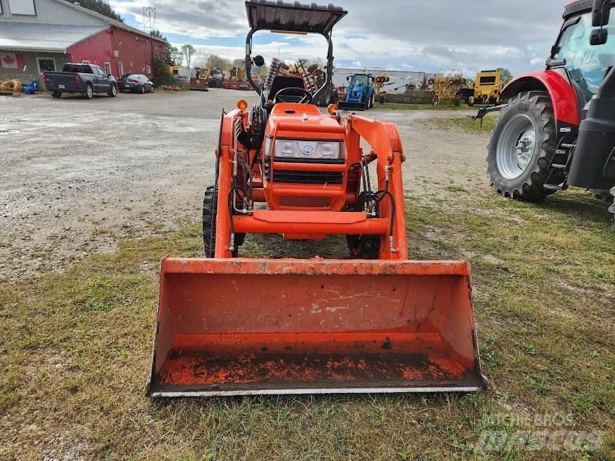 Kubota L 3400 DT Tractors
