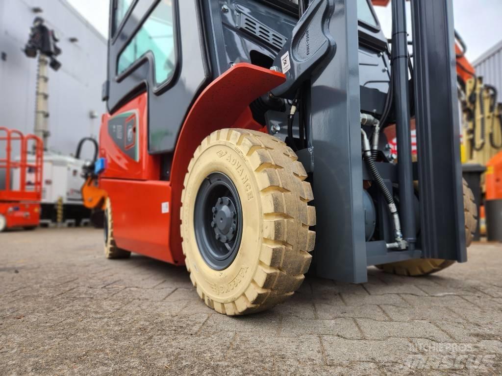 Heli CPD18 H4 Electric forklift trucks