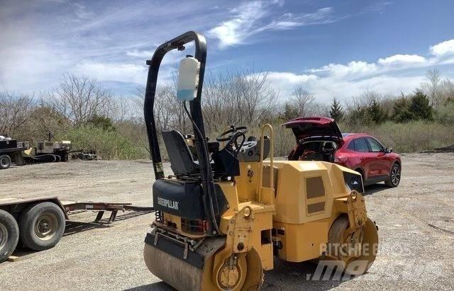 CAT CB 34 B Twin drum rollers