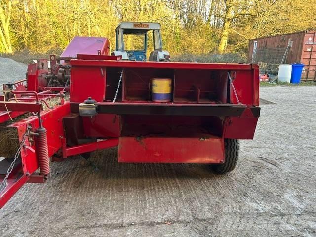Vicon SP471 BALER Square balers