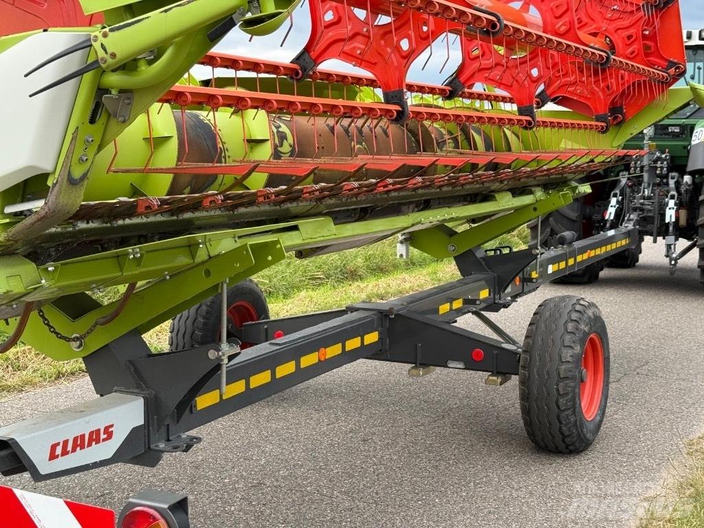 CLAAS 560 Cerio Combine harvester accessories