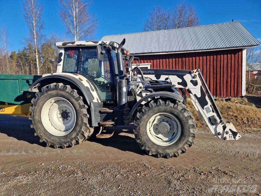 Valtra N 163 Tractors