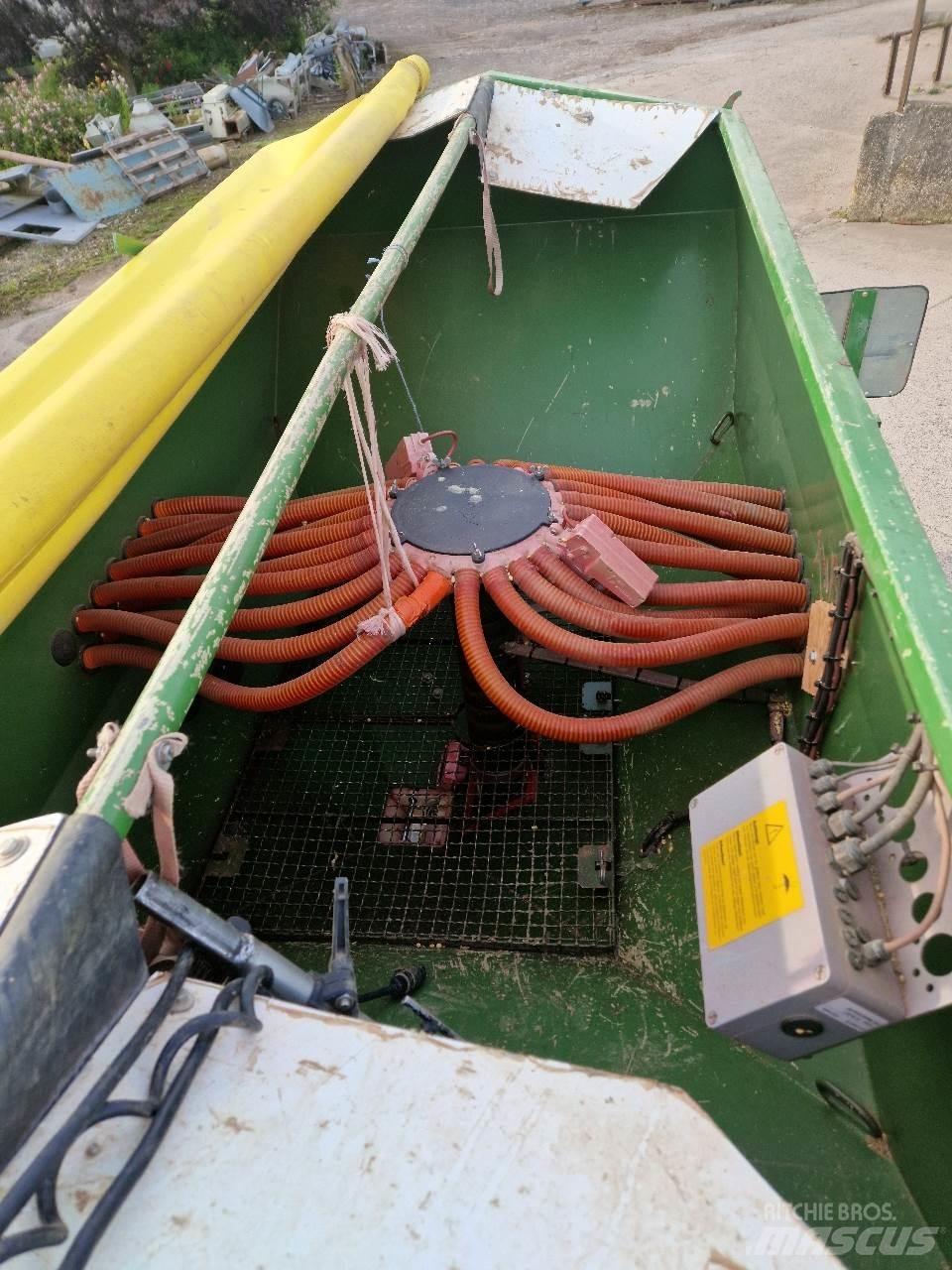 John Deere 750 A Combination drills