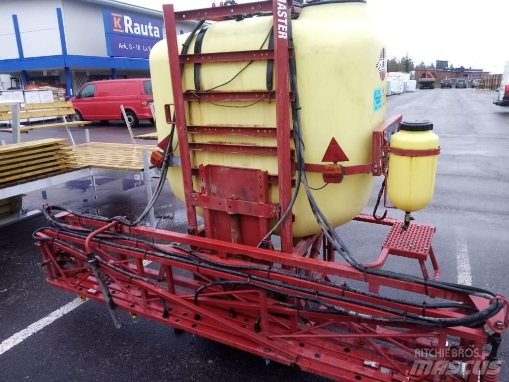 Hardi Master 1200 Mounted sprayers