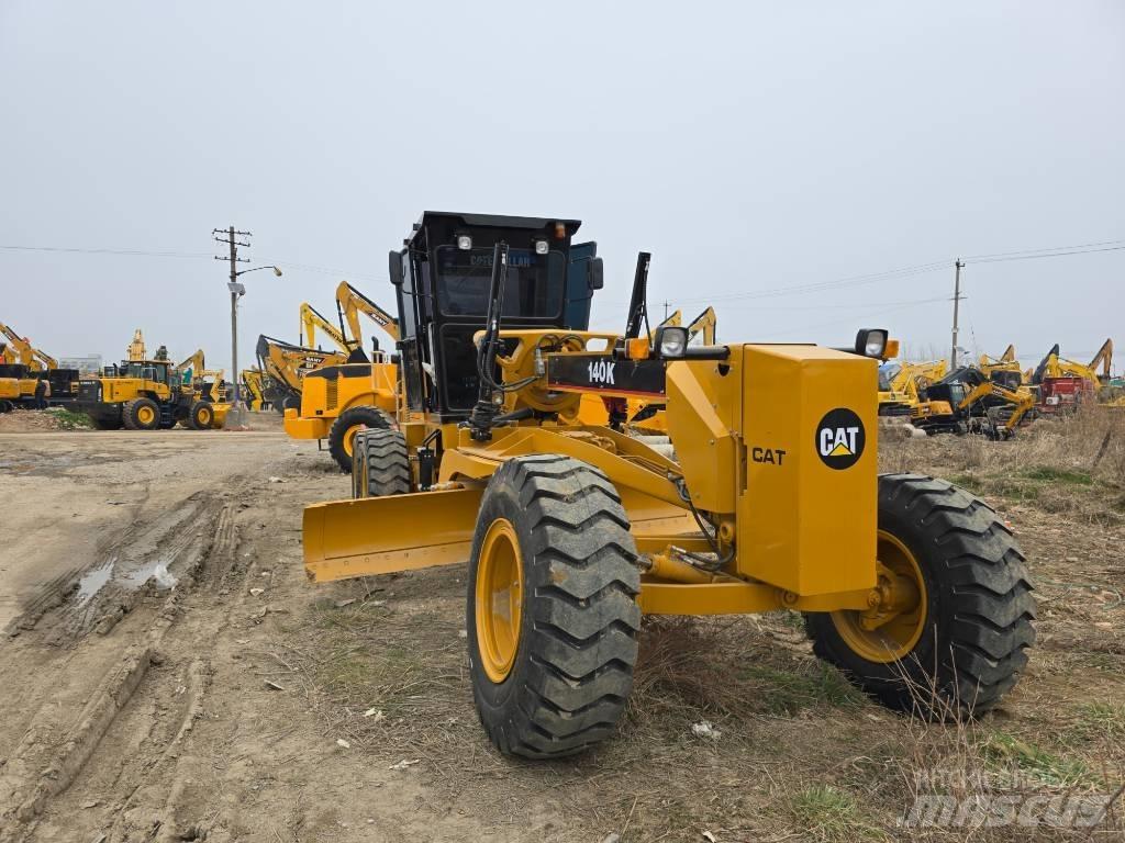 CAT 140 K Graders