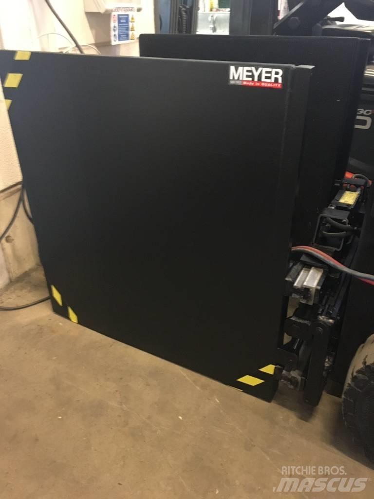 Meyer 3-0302N Other clamps