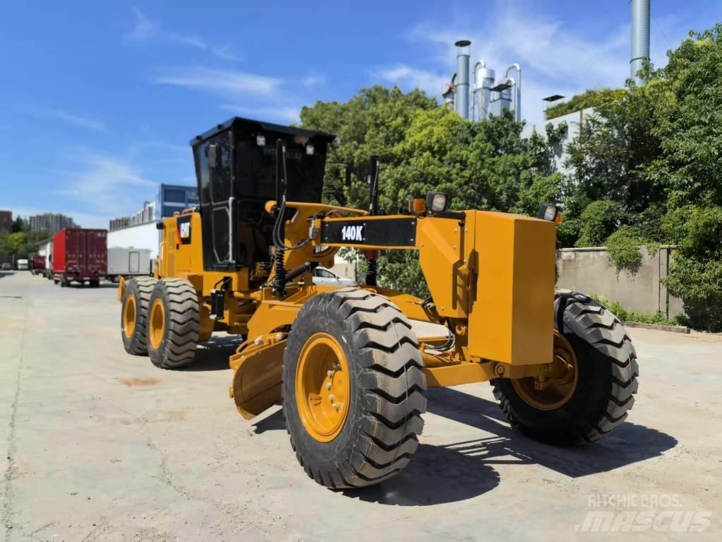 CAT 140 K Graders