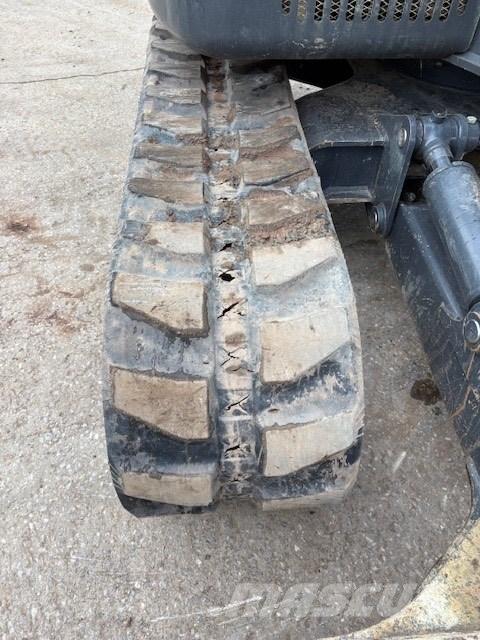 Doosan DX 85 R-3 Midi excavators  7t - 12t