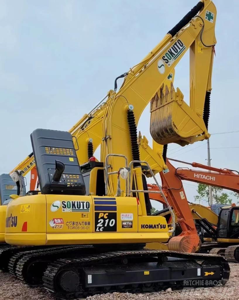 Komatsu 210LC-8 Crawler excavators