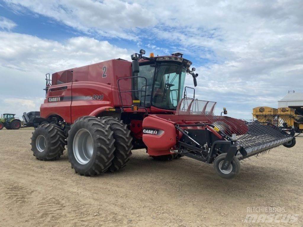 Case IH 9240 Combine harvesters