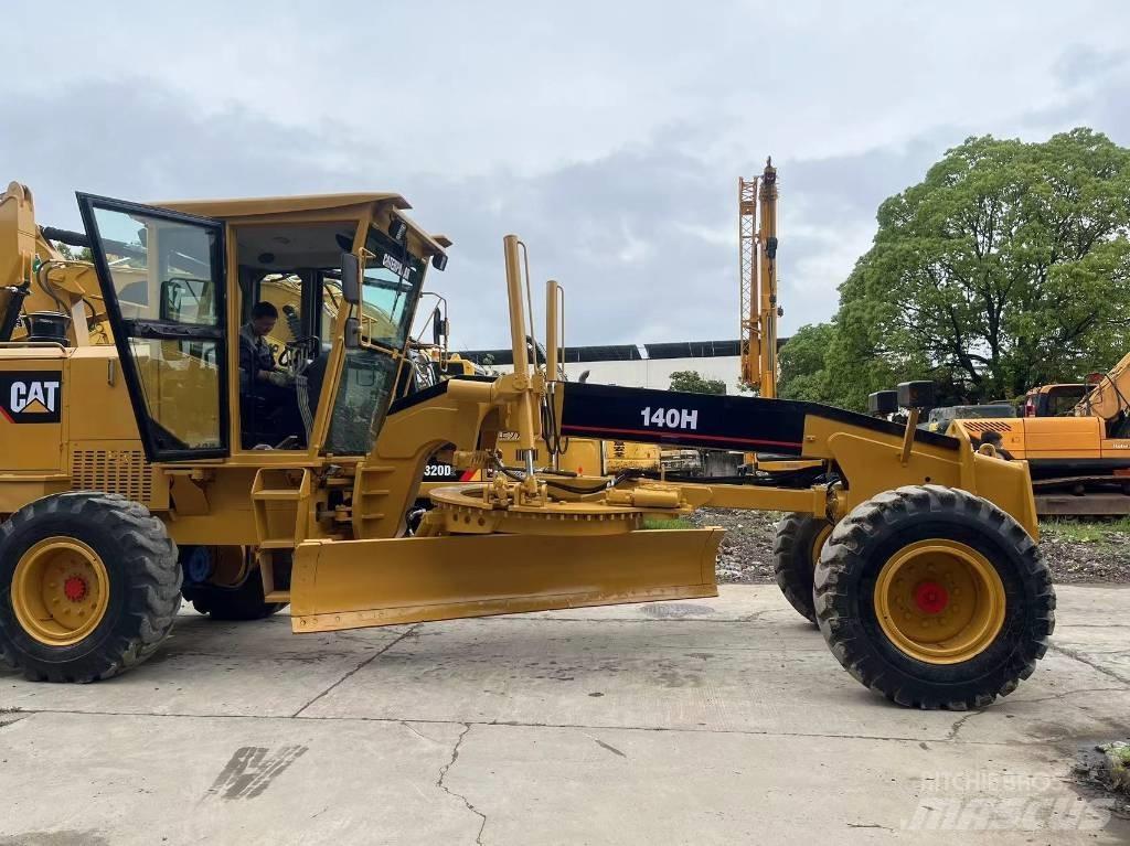 CAT 140 H Graders