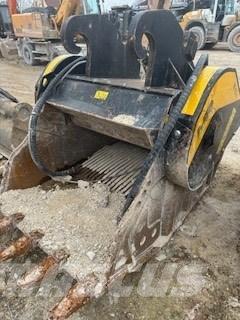  Godet MB BF 120.4 Crushing buckets