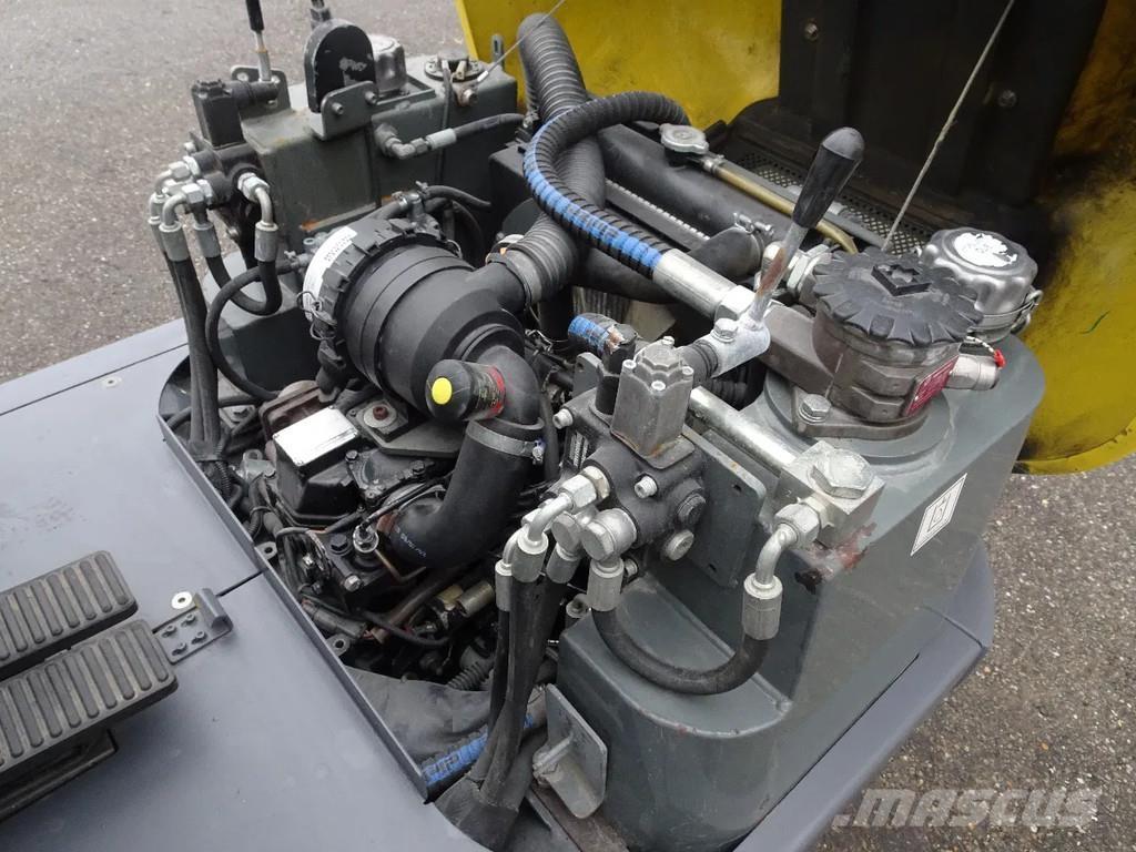 Neuson TD15 Site dumpers