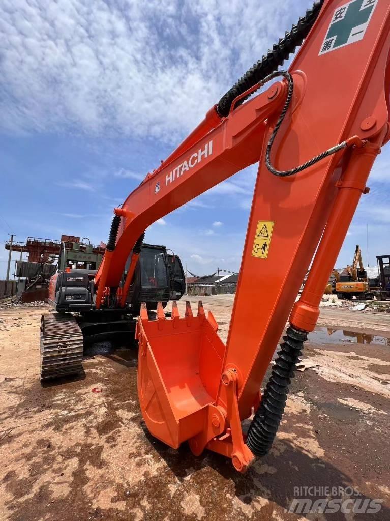 Hitachi ZX 200-6 Crawler excavators