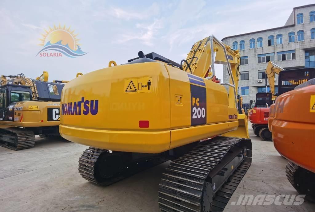 Komatsu PC 200-7 Crawler excavators