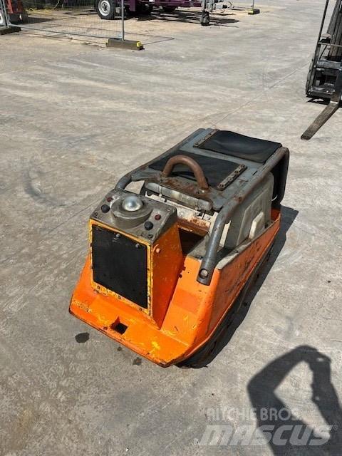 Wacker DPU7060 Plate compactors